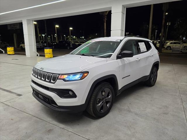 2022 Jeep Compass Latitude Lux 4x4 2022 Jeep Compass Latitude Lux 4x4