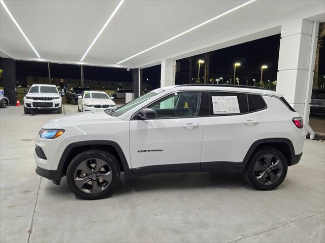 2022 Jeep Compass Latitude Lux 4x4 2022 Jeep Compass Latitude Lux 4x4
