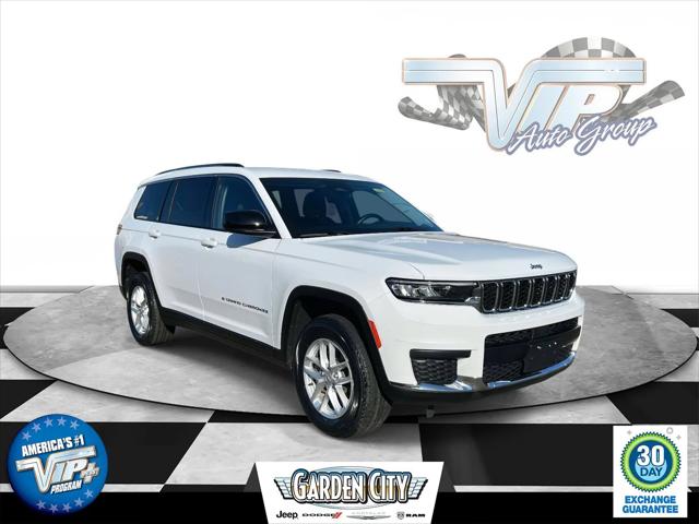 2022 Jeep Grand Cherokee L Laredo 4x4