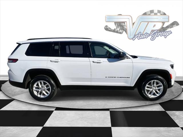 2022 Jeep Grand Cherokee L Laredo 4x4