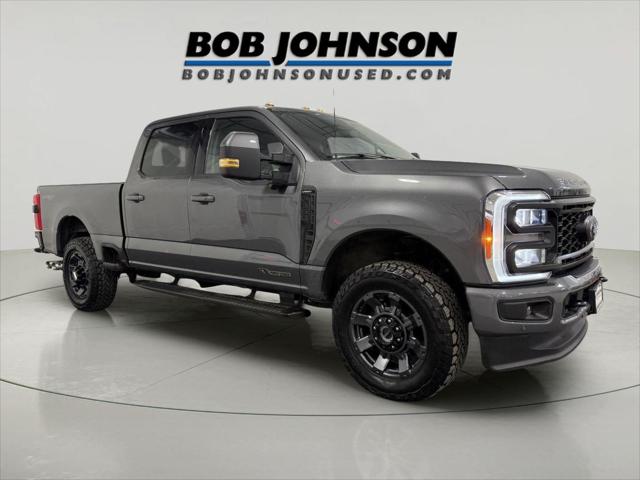 2023 Ford F-350 LARIAT