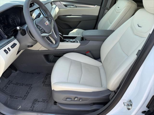 2026 Cadillac XT5 Premium Luxury FWD