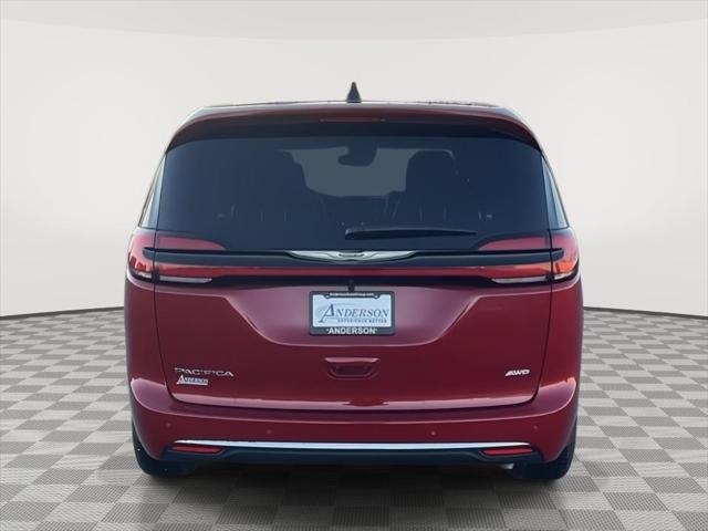2026 Chrysler Pacifica Select AWD