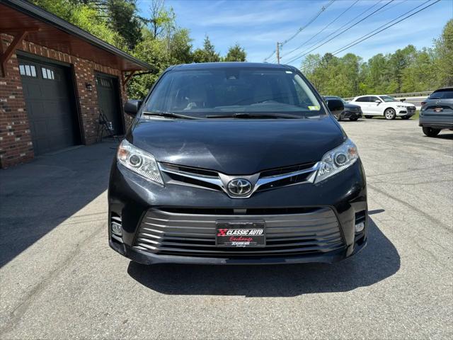 2020 Toyota Sienna XLE Premium