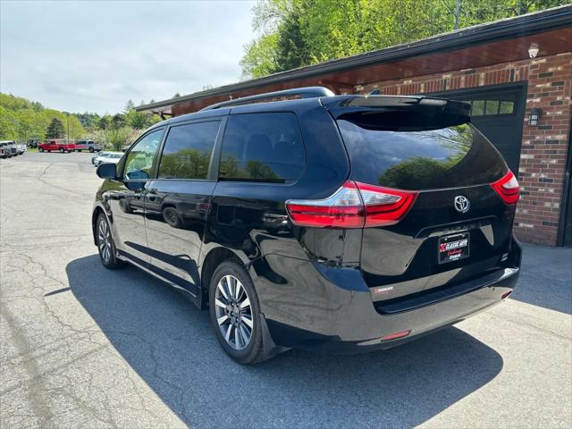 2020 Toyota Sienna XLE Premium