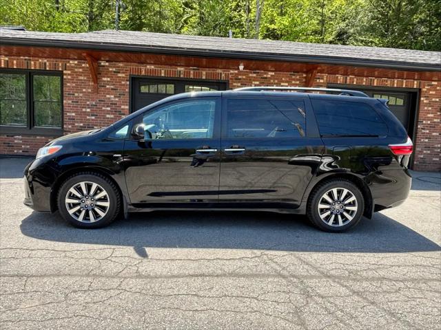 2020 Toyota Sienna XLE Premium
