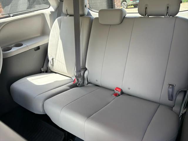 2020 Toyota Sienna XLE Premium
