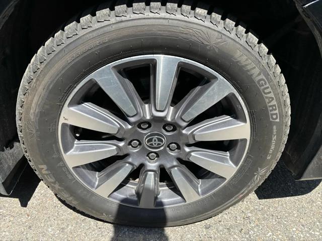 2020 Toyota Sienna XLE Premium