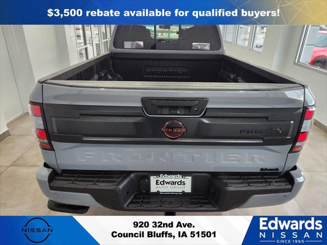 2026 Nissan Frontier Crew Cab Long Bed PRO-4X 4x4