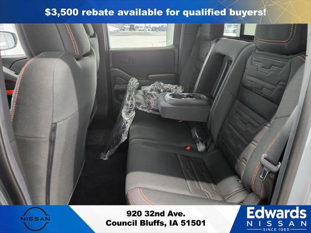 2026 Nissan Frontier Crew Cab Long Bed PRO-4X 4x4