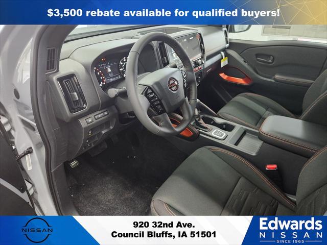 2026 Nissan Frontier Crew Cab Long Bed PRO-4X 4x4