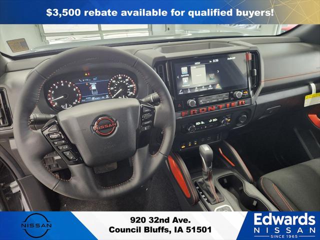 2026 Nissan Frontier Crew Cab Long Bed PRO-4X 4x4