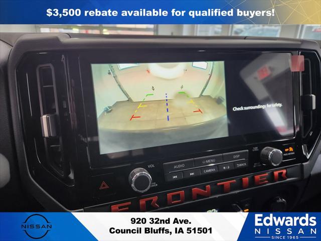 2026 Nissan Frontier Crew Cab Long Bed PRO-4X 4x4