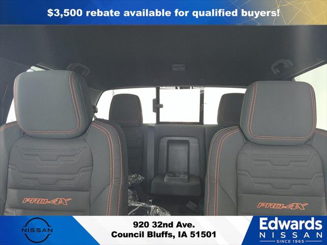 2026 Nissan Frontier Crew Cab Long Bed PRO-4X 4x4