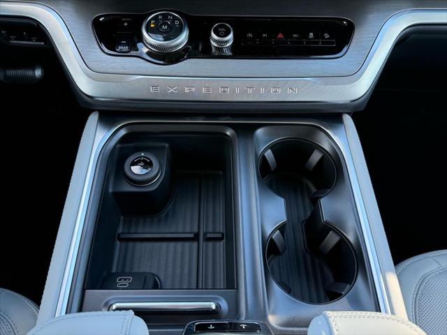 2026 Ford Expedition Max Platinum MAX