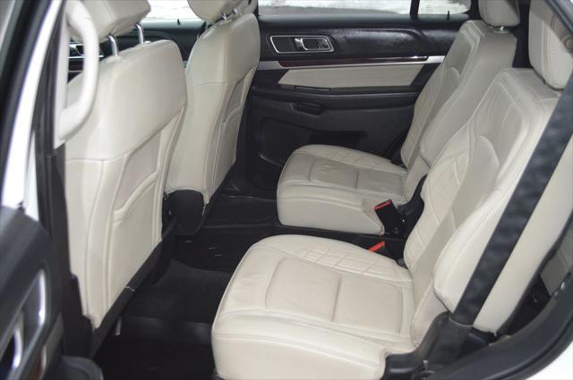 2017 Ford Explorer Platinum