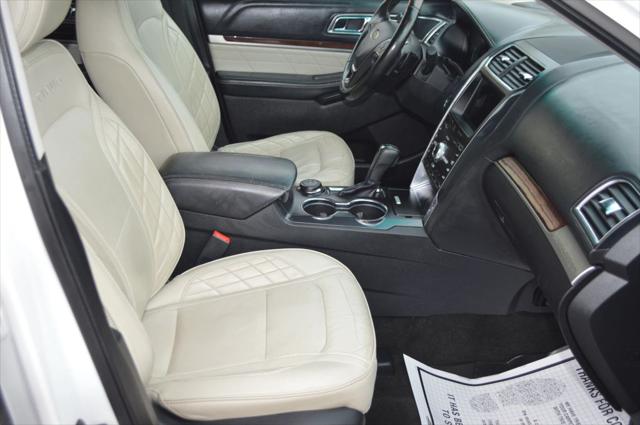 2017 Ford Explorer Platinum