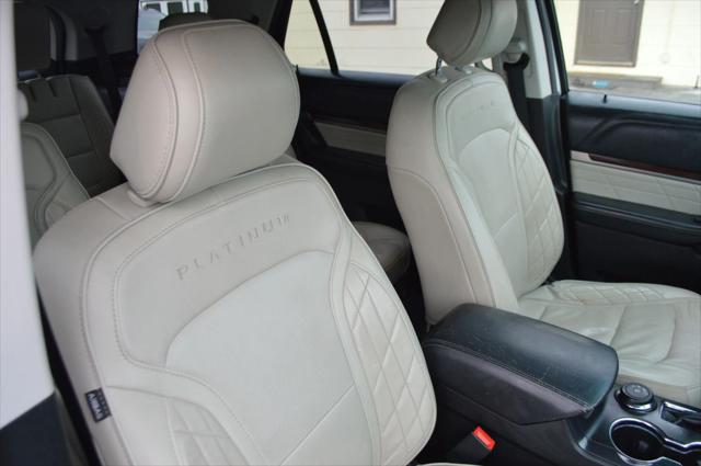 2017 Ford Explorer Platinum