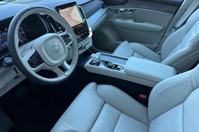 2026 Volvo XC90 Plug-In Hybrid Ultra, T8 AWD, Electric/Gasoline, Bright, 7 Seats