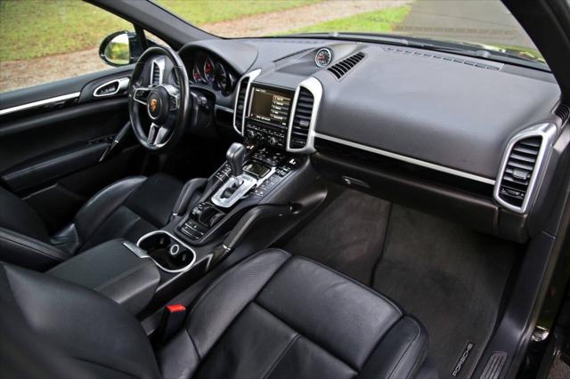 2016 Porsche Cayenne Base AWD 4dr SUV