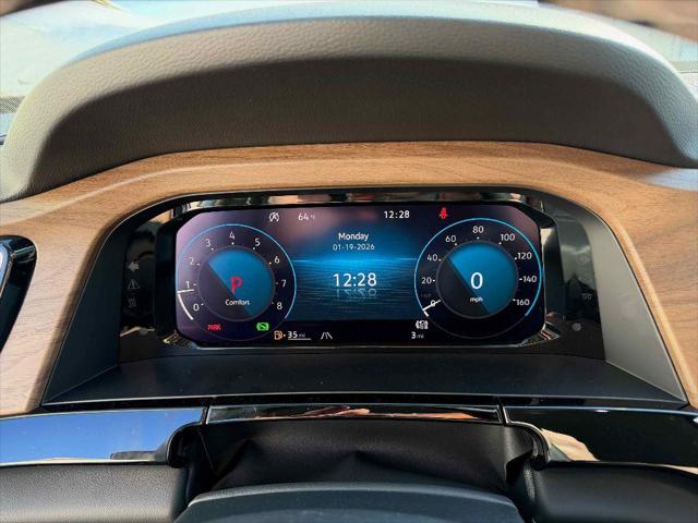 2026 Volkswagen Atlas SE with Technology