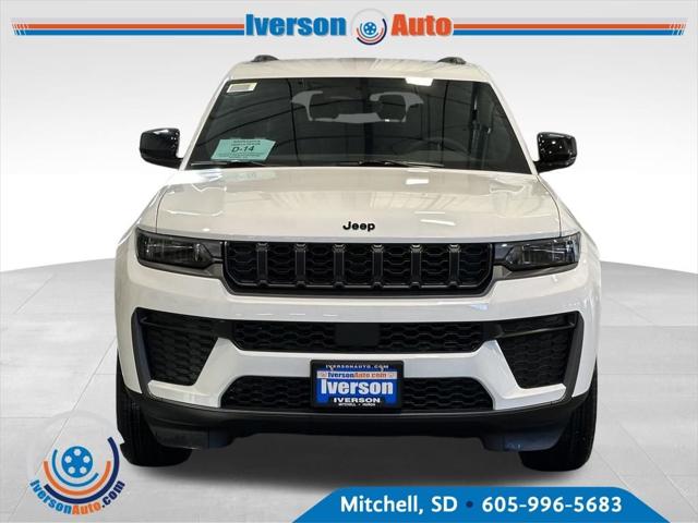 2026 Jeep Grand Cherokee GRAND CHEROKEE L LAREDO ALTITUDE 4X4