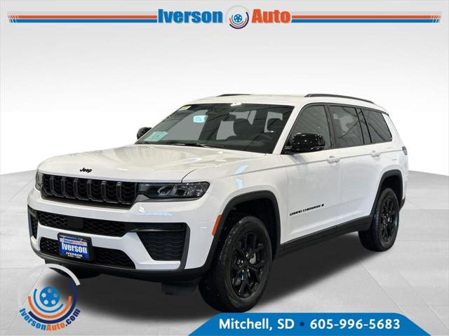 2026 Jeep Grand Cherokee GRAND CHEROKEE L LAREDO ALTITUDE 4X4