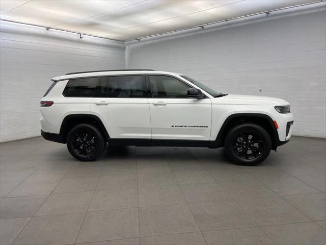 2026 Jeep Grand Cherokee GRAND CHEROKEE L LAREDO ALTITUDE 4X4 2026 Jeep Grand Cherokee GRAND CHEROKEE L LAREDO ALTITUDE 4X4