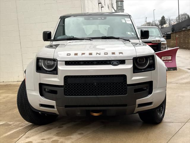 2026 Land Rover Defender P635 OCTA