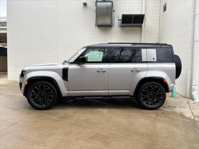 2026 Land Rover Defender P635 OCTA