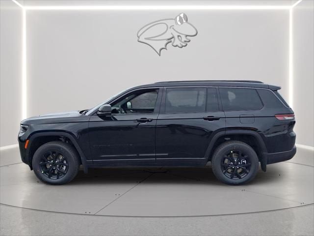 2026 Jeep Grand Cherokee GRAND CHEROKEE L LAREDO ALTITUDE 4X4