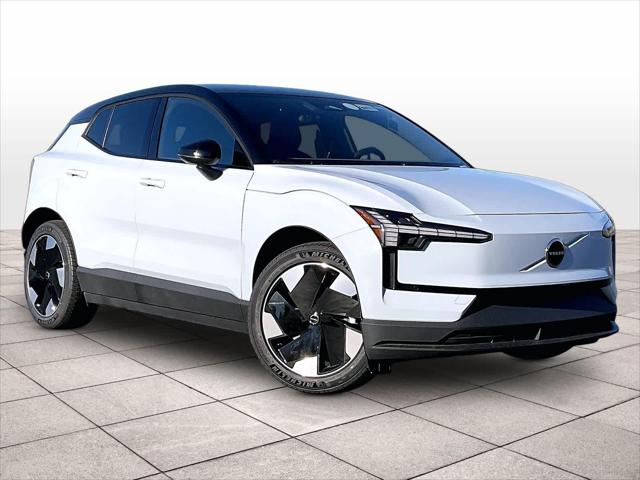 2026 Volvo EX30 Plus Twin Motor Performance, Fully electric