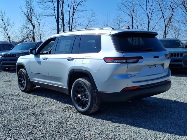 2026 Jeep Grand Cherokee GRAND CHEROKEE L LAREDO ALTITUDE 4X4