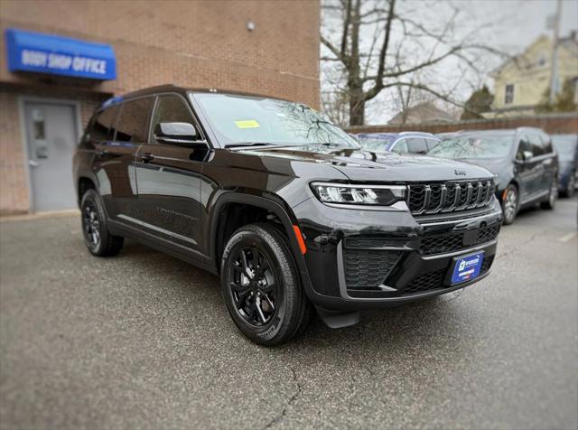 2026 Jeep Grand Cherokee GRAND CHEROKEE L LAREDO ALTITUDE 4X4