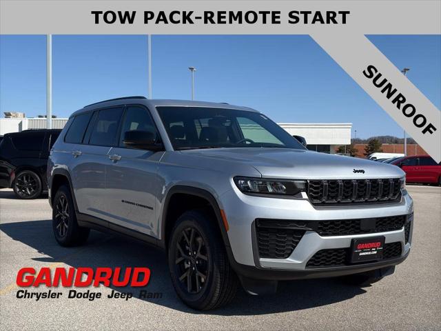 2026 Jeep Grand Cherokee L GRAND CHEROKEE L LAREDO ALTITUDE 4X4
