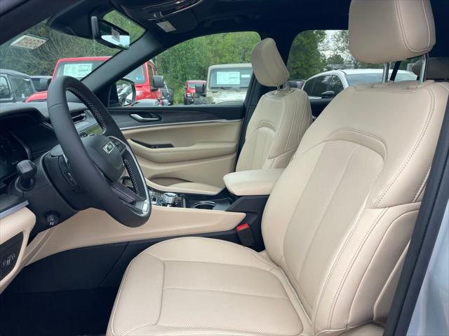 2026 Jeep Grand Cherokee GRAND CHEROKEE L LIMITED 4X4 2026 Jeep Grand Cherokee GRAND CHEROKEE L LIMITED 4X4