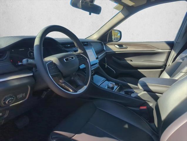 2026 Jeep Grand Cherokee Limited 4x2
