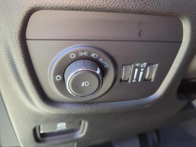2026 Jeep Grand Cherokee Limited 4x2