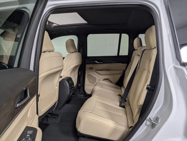 2026 Jeep Grand Cherokee Limited 4x2