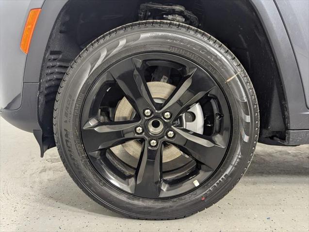 2026 Jeep Grand Cherokee Limited 4x2