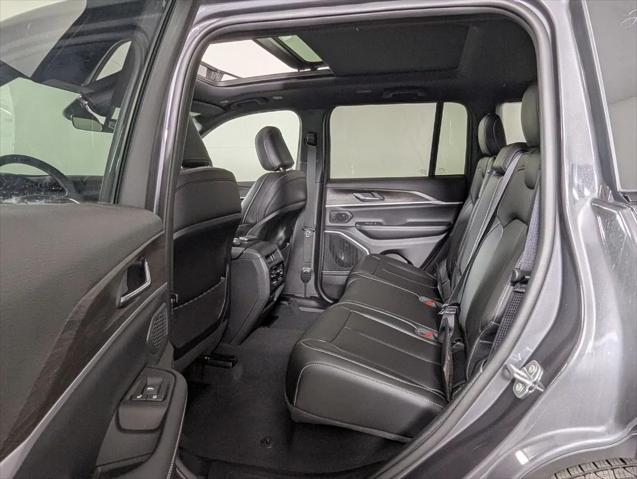 2026 Jeep Grand Cherokee Limited 4x2