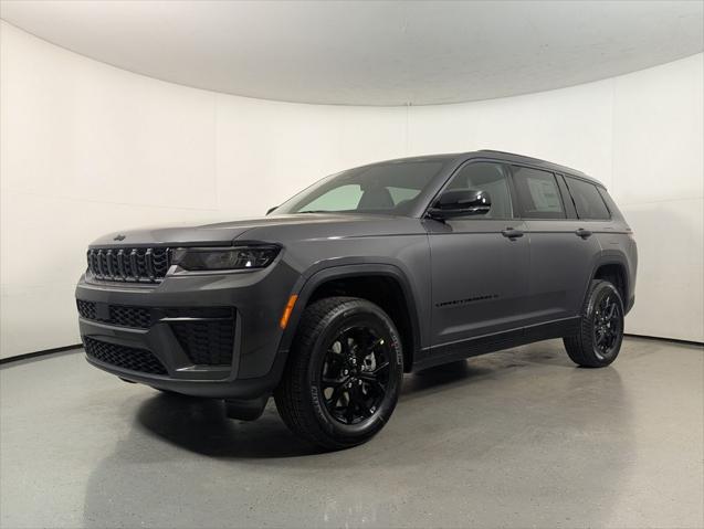 2026 Jeep Grand Cherokee GRAND CHEROKEE L LAREDO ALTITUDE 4X2