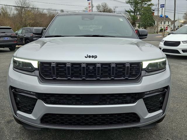 2026 Jeep Grand Cherokee GRAND CHEROKEE SUMMIT 4X4