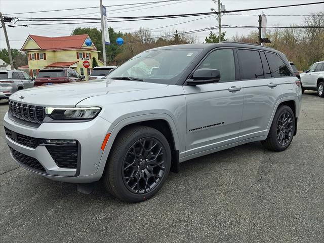 2026 Jeep Grand Cherokee GRAND CHEROKEE SUMMIT 4X4