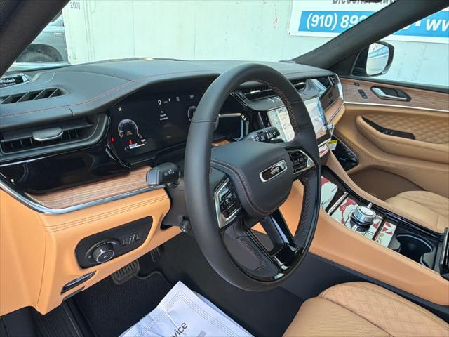 2026 Jeep Grand Cherokee Summit 4x4