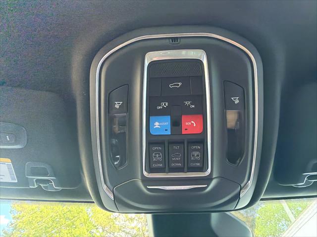 2026 Jeep Grand Cherokee Summit 4x4