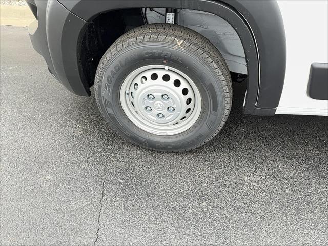 2026 Ram ProMaster Cargo Van Tradesman Low Roof 136" WB w/Pass Seat