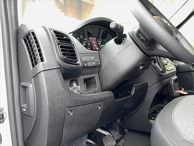 2026 Ram ProMaster Cargo Van Tradesman Low Roof 136" WB w/Pass Seat