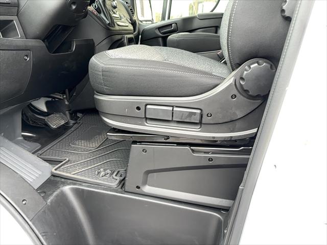 2026 Ram ProMaster Cargo Van Tradesman Low Roof 136" WB w/Pass Seat