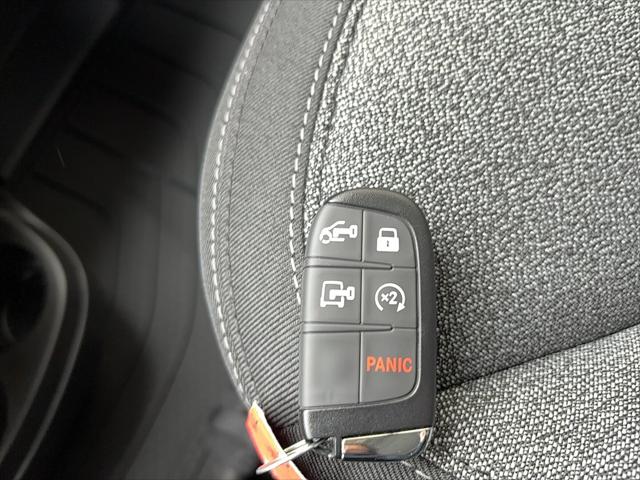 2026 Ram ProMaster Cargo Van Tradesman Low Roof 136" WB w/Pass Seat